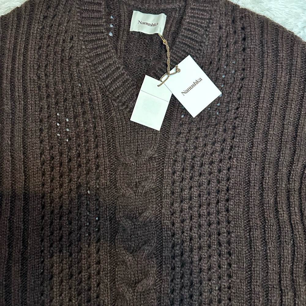 NWT! NANUSHKA ARWAN CHUNKY CABLE KNIT - Picture 3 of 7